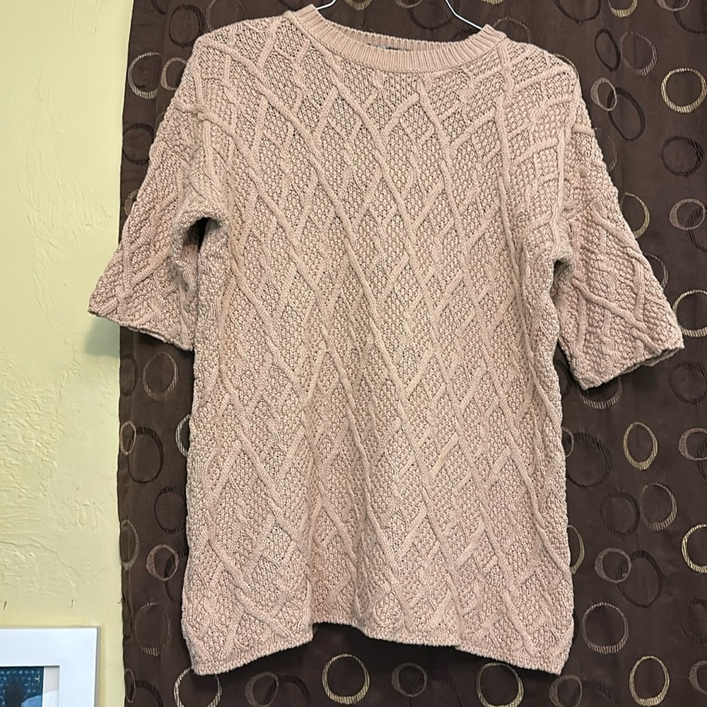 Zara Knit top - sweater. Size L